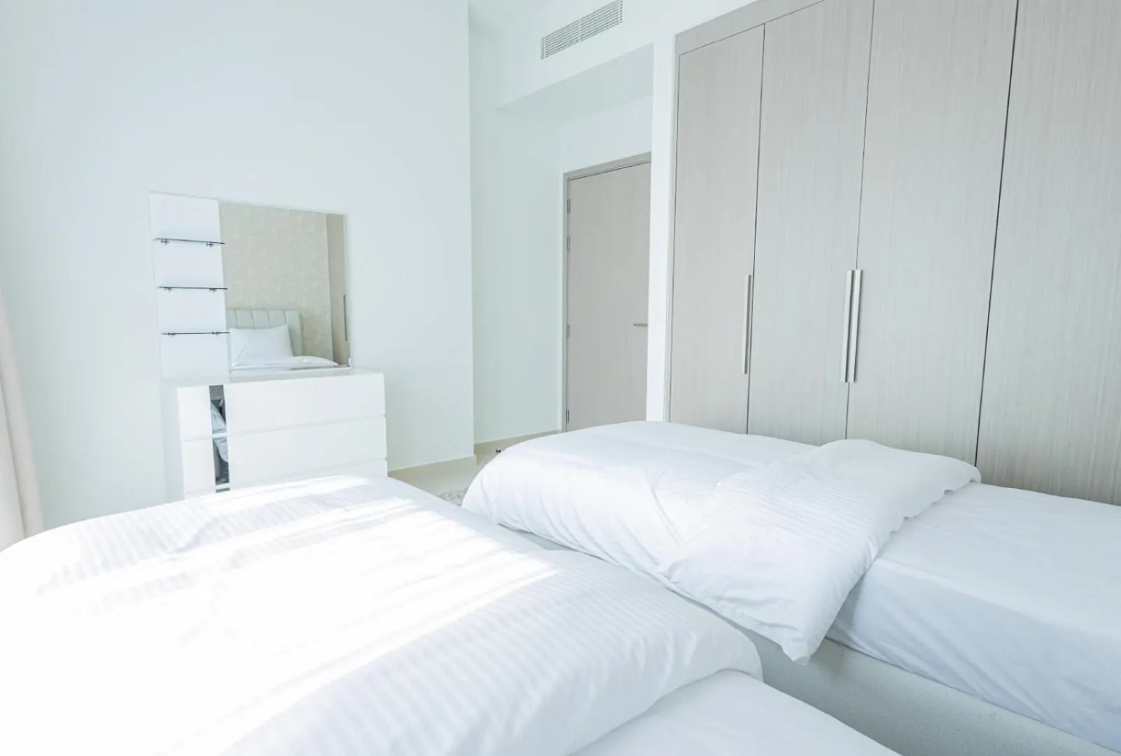 Mh- Act Tower - Downtown 2Bhk-Ref 4104 Appartement Dubai 0*,  Verenigde Arabische Emiraten