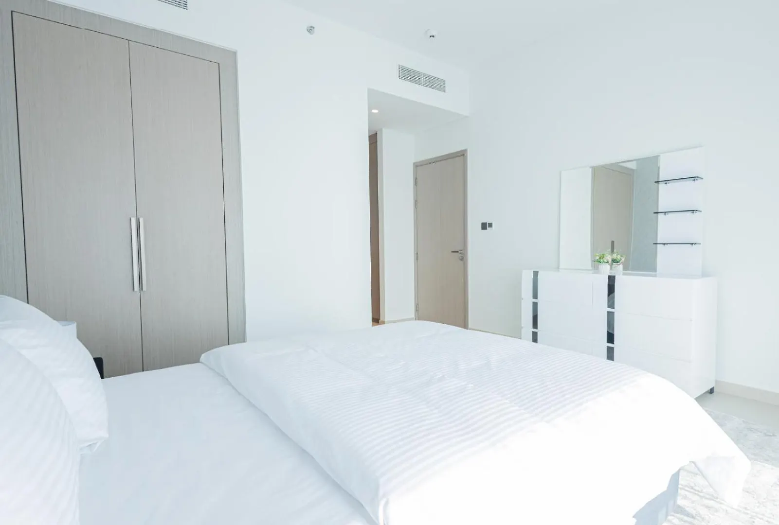 Mh- Act Tower - Downtown 2Bhk-Ref 4104 Appartement Dubai 0*,  Verenigde Arabische Emiraten